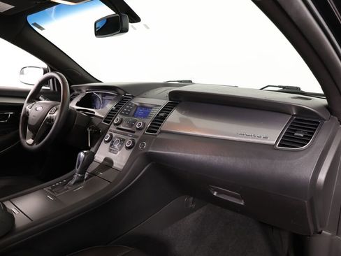 Used 2017 Ford Taurus SEL image 23