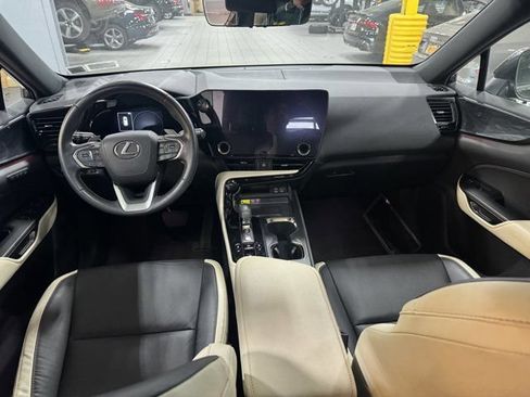 Used 2023 Lexus NX 350 AWD image 11