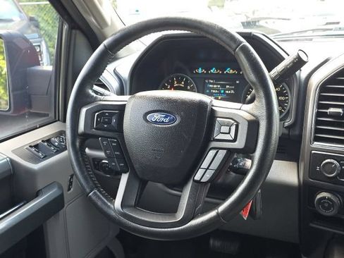 Used 2017 Ford F150 XLT w/ Equipment Group 302A Luxury RWD image 32