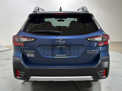 Used 2022 Subaru Outback Touring XT image 4