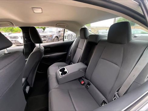 Used 2024 Toyota Corolla LE FWD image 20