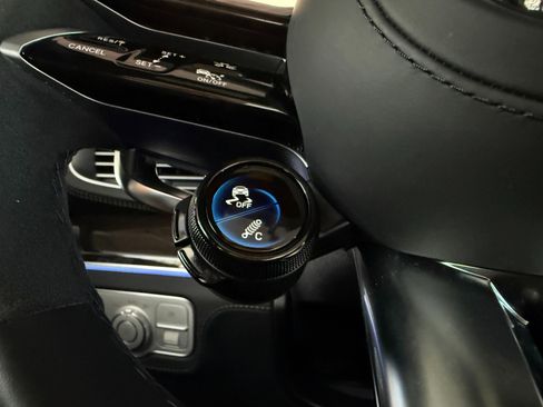 Used 2025 Mercedes-Benz GLE 63 AMG S image 45