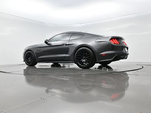 Used 2017 Ford Mustang GT Premium w/ GT Performance Package RWD image 46