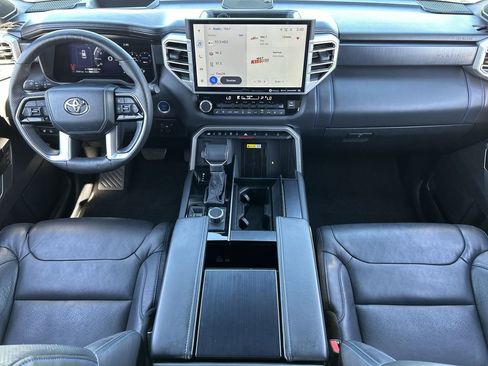 Used 2024 Toyota Sequoia Platinum image 21