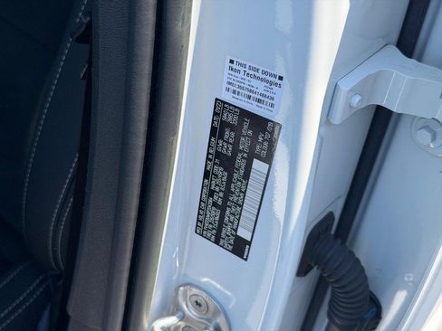 Certified 2023 Volvo XC40 Recharge Plus AWD/4WD image 23