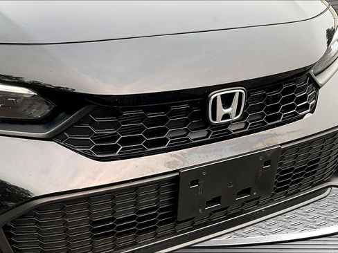 Used 2025 Honda Civic Sport image 23