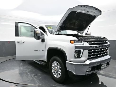 Used 2022 Chevrolet Silverado 2500 LTZ w/ Safety Package image 32