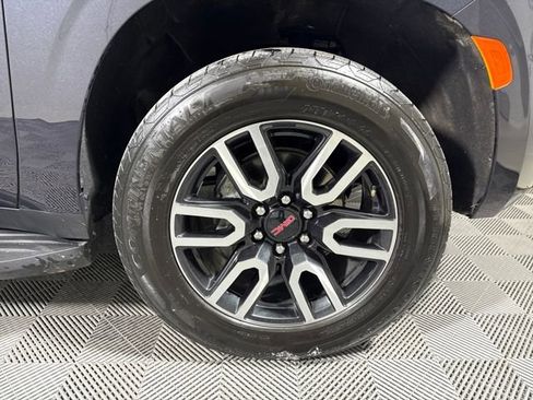 Used 2023 GMC Yukon AT4 image 11