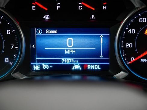 Used 2021 Chevrolet Equinox LT image 33