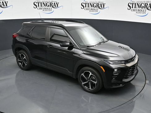 Certified 2023 Chevrolet TrailBlazer RS FWD image 18