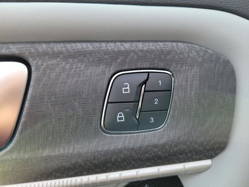 New 2026 Ford Explorer Platinum AWD/4WD image 19