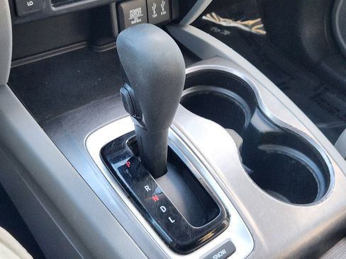 Used 2016 Honda Pilot EX-L image 11