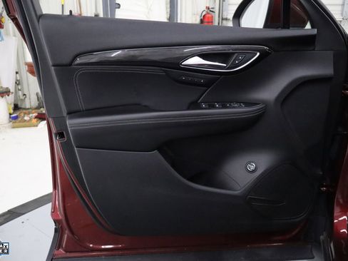 Used 2023 Buick Envision Essence image 13