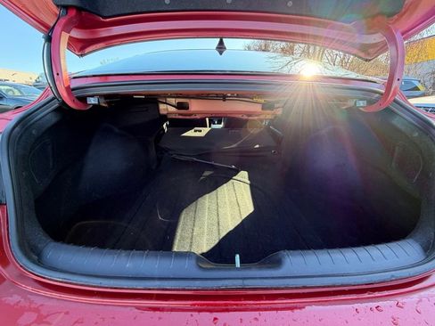 Used 2024 Hyundai Elantra SEL FWD image 31