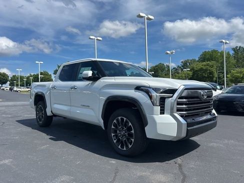 New 2026 Toyota Tundra Limited AWD/4WD image 3