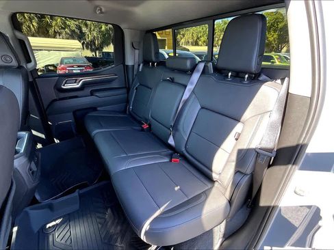 Used 2024 Chevrolet Silverado 1500 RST image 25