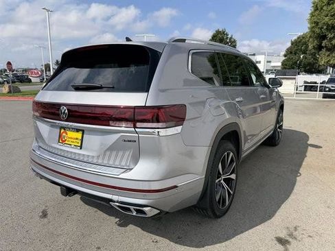 New 2026 Volkswagen Atlas SEL Premium R-Line image 6