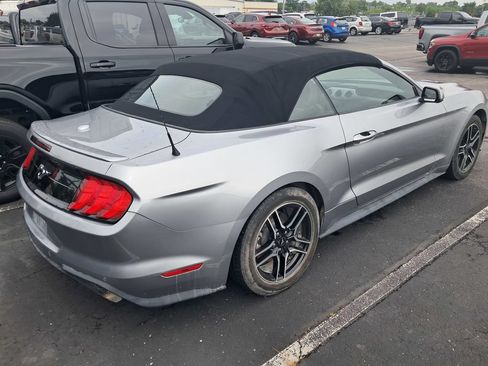 Used 2021 Ford Mustang Premium RWD image 7