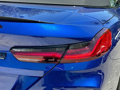 Used 2023 BMW M8 Competition w/ M Carbon Exterior Package AWD/4WD image 31