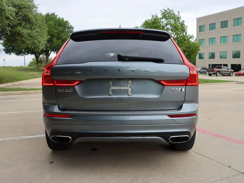 Used 2018 Volvo XC60 T5 R-Design w/ Convenience Package AWD/4WD image 6