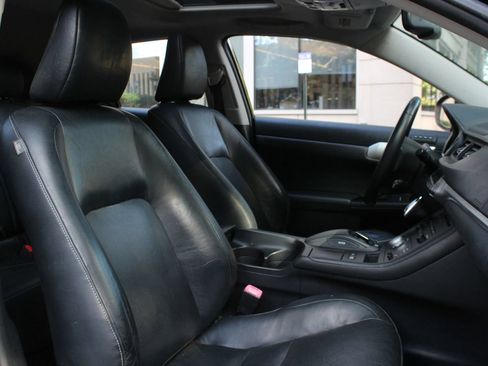 Used 2011 Lexus CT 200h Premium w/ Leather Pkg FWD image 26