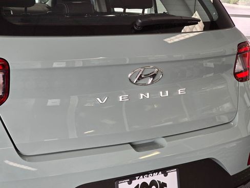 New 2026 Hyundai Venue SEL FWD image 12