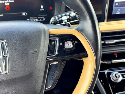 Used 2022 Lincoln Corsair Reserve w/ Elements Package image 26