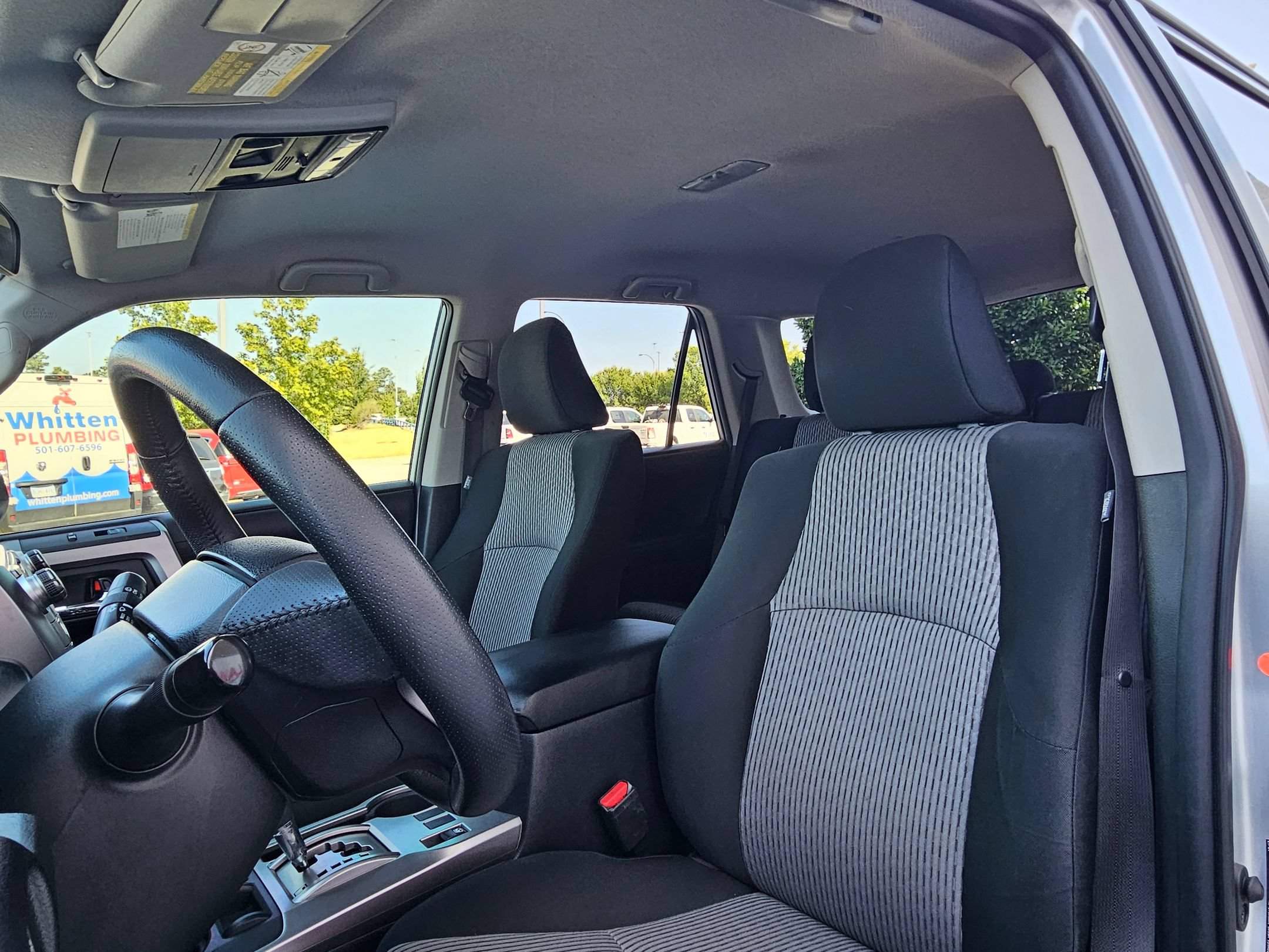 Used 2018 Toyota 4Runner SR5 RWD image 20