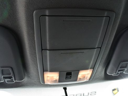 Used 2015 Ford F250 Lariat w/ Chrome Package image 35