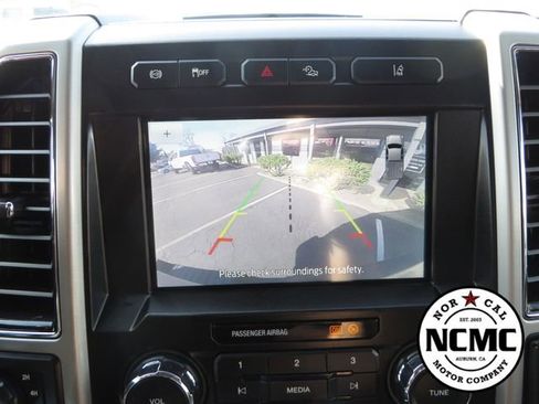 Used 2021 Ford F350 Lariat w/ Tremor Off-Road Package AWD/4WD image 35