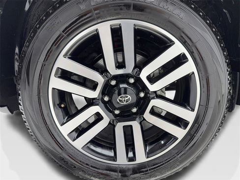 Used 2024 Toyota 4Runner Limited image 51