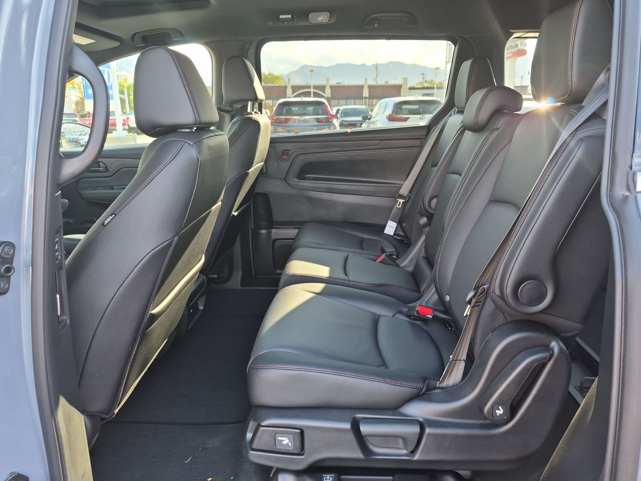 New 2026 Honda Odyssey Sport-L image 25
