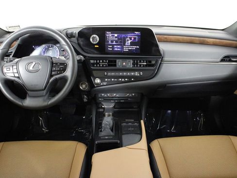 Used 2022 Lexus ES 350 w/ Premium Package image 32
