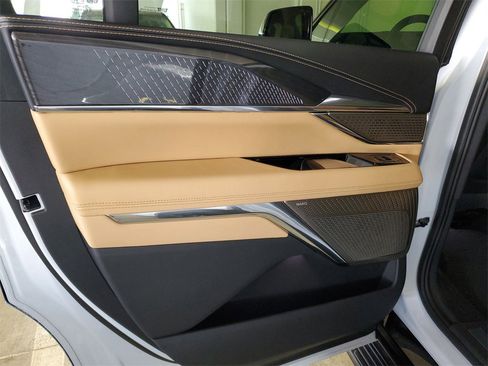 New 2026 Cadillac Escalade IQL Sport 2 w/ LPO, ONYX Package image 9