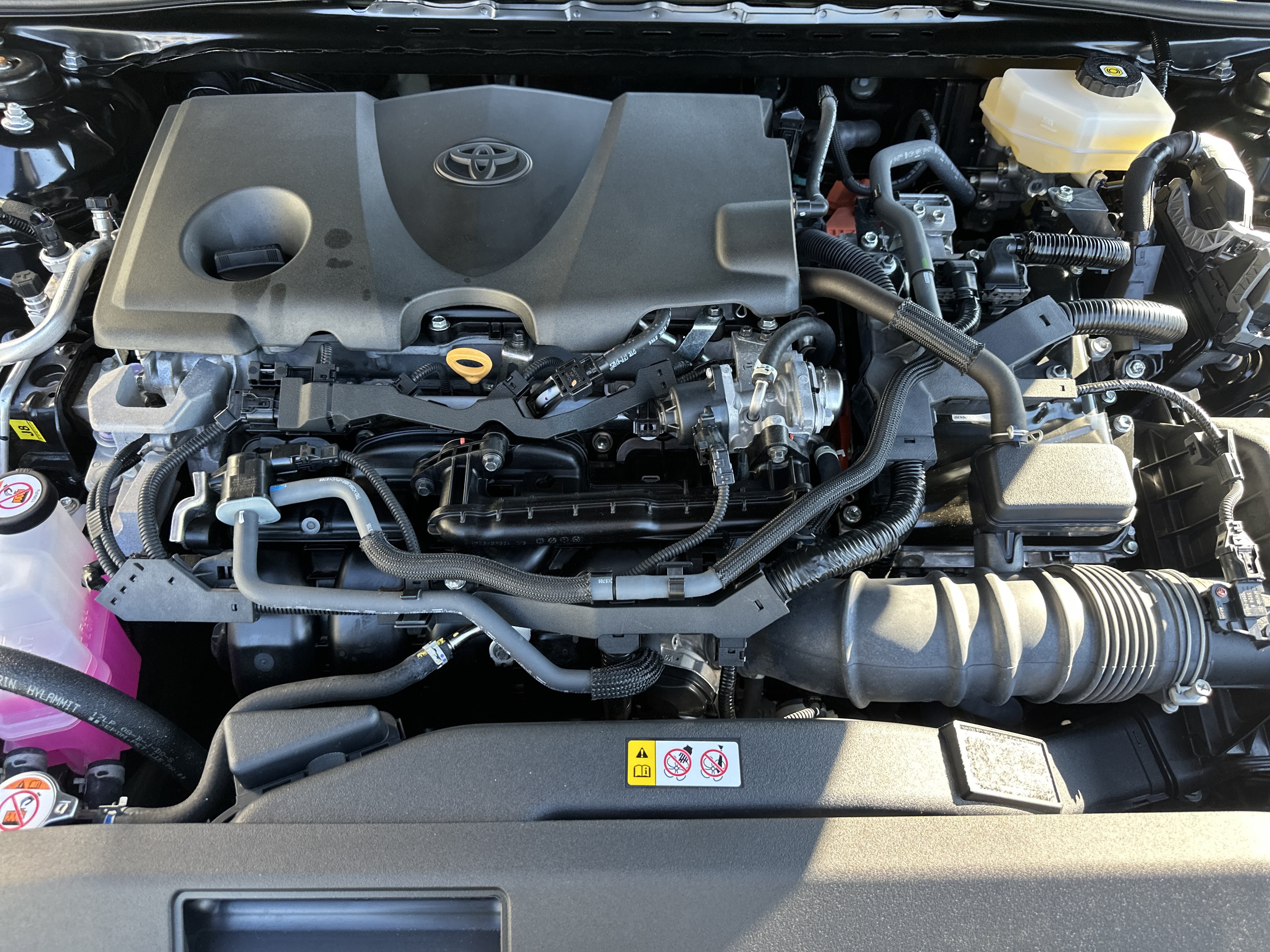 Used 2026 Toyota Camry SE w/ Convenience Package FWD image 10