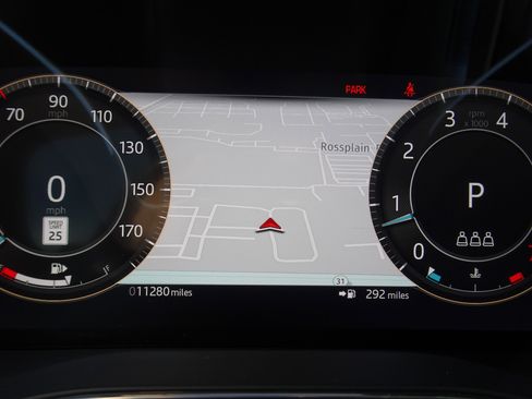 New 2025 Jaguar F-PACE R-Dynamic S image 25