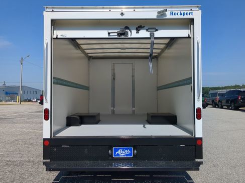 New 2025 Ford E-450 and Econoline 450 Super Duty w/ Power Equipment Group image 11