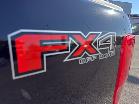 Used 2020 Ford Ranger XLT w/ Equipment Group 301A Mid image 13