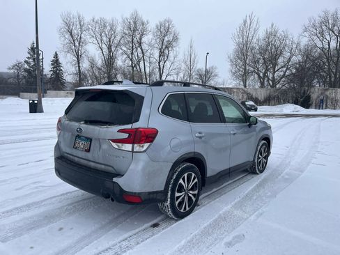 Used 2021 Subaru Forester Limited w/ Popular Package #3 image 5