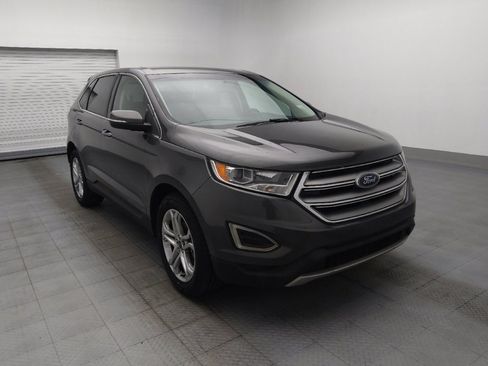 Used 2018 Ford Edge Titanium w/ Technology Package FWD image 13
