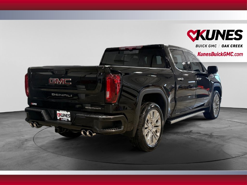 Used 2022 GMC Sierra 1500 Denali w/ Denali Premium Package AWD/4WD image 10