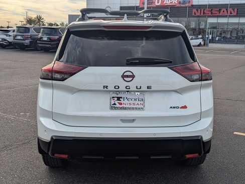 Certified 2025 Nissan Rogue SV w/ Rock Creek Premium Package image 5