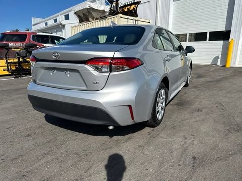 Used 2024 Toyota Corolla LE FWD image 5