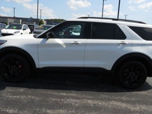 Certified 2023 Ford Explorer ST w/ Equipment Group 401A image 13