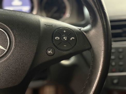 Used 2011 Mercedes-Benz C 300 4MATIC Sedan w/ Multimedia Pkg image 28