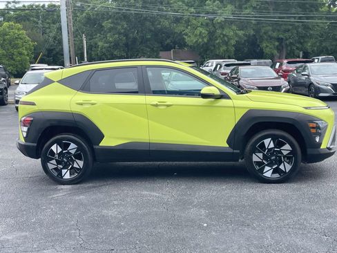 Used 2025 Hyundai Kona SEL AWD/4WD image 2