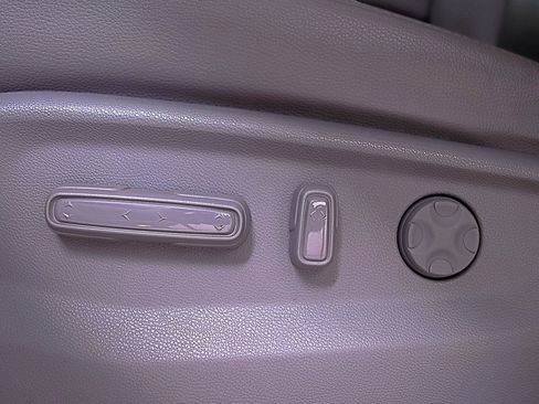 Used 2019 Honda Odyssey EX-L image 24