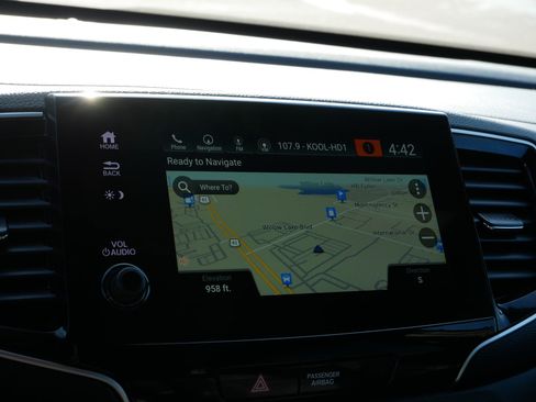 Used 2022 Honda Pilot TrailSport image 22