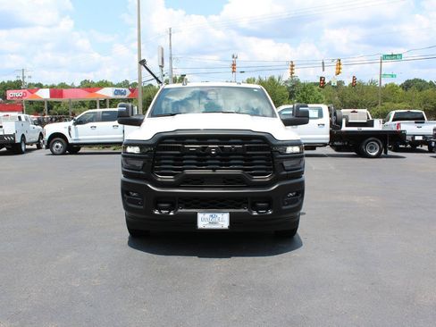 Used 2025 RAM 2500 Tradesman RWD image 9