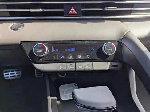 Used 2026 Hyundai Elantra Sport FWD image 19